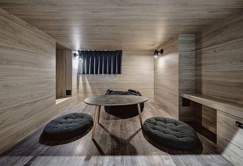 اتاق استاندارد چهار تخته, Leisure Chiayi