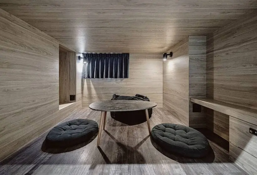 اتاق استاندارد چهار تخته, Leisure Chiayi