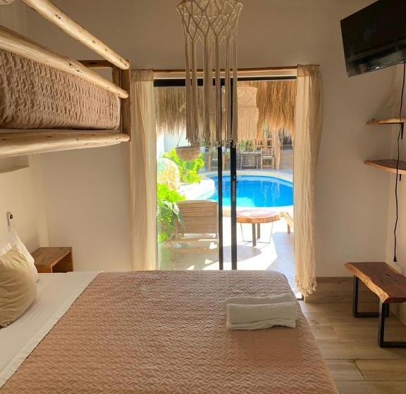 اتاق ساده سه نفره, Boutique Beso De Sal