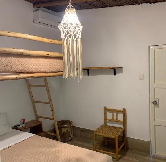 اتاق استاندارد سه نفره, Boutique Beso De Sal