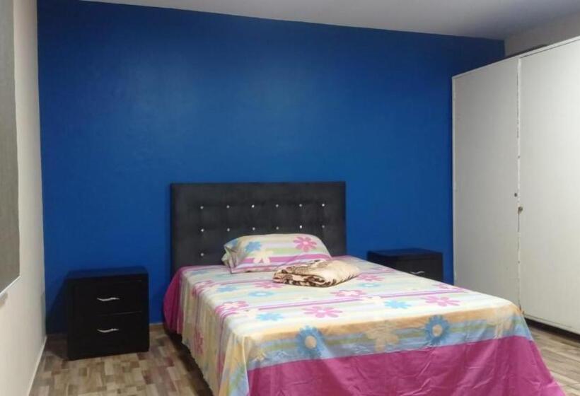 Семейный Номер, Hostal Avanza