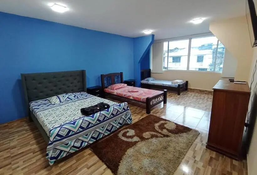 اتاق خانوادگی, Hostal Avanza