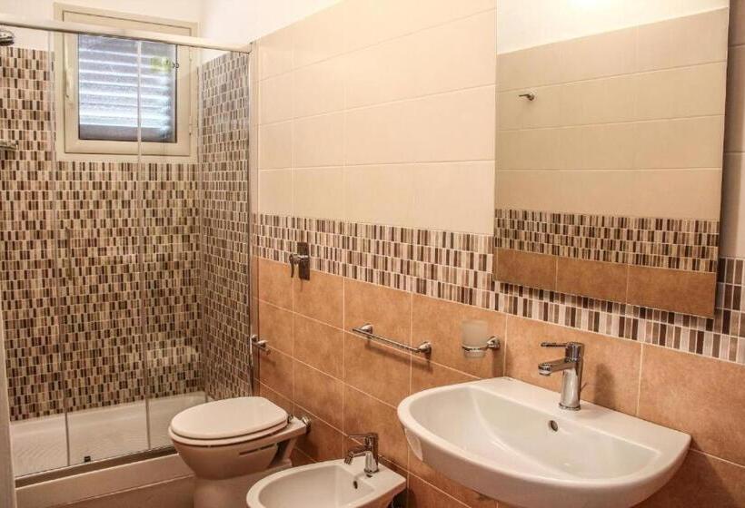 标准工作室, Appartamenti Delfino