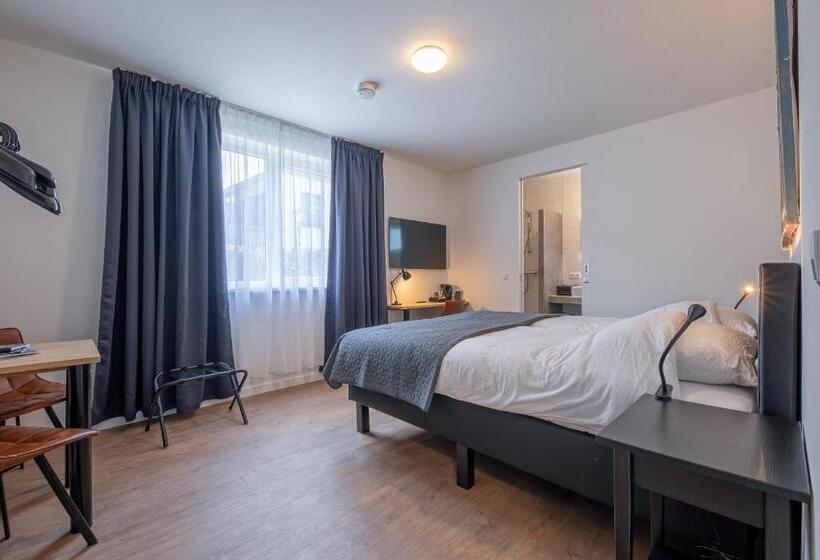 اتاق لوکس, Bed & Parking Burght Van Texel