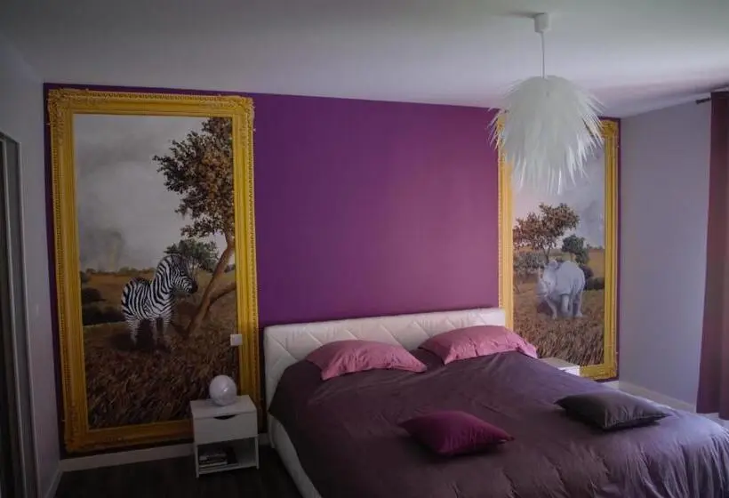 اتاق استاندارد, La Maison De L Artiste Chambres D Hôtes à Verdun Avec Jacuzzi