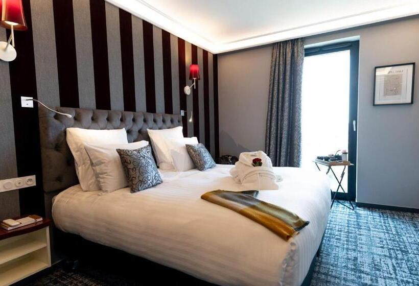 Номер Deluxe, Dali Val D Europe