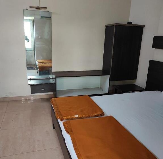 デラックスルーム, Darshan By Wb Inn