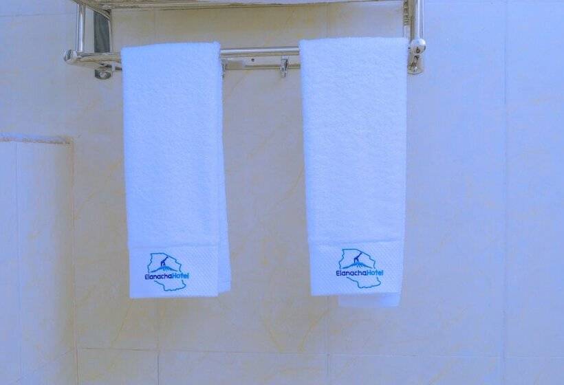 Номер Deluxe, Elanacha