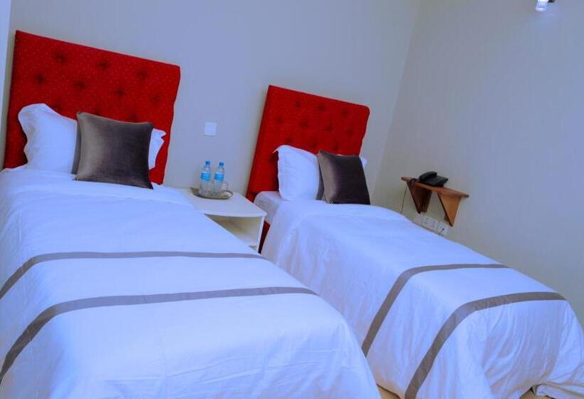 Номер Стандарт Трехместный, Elanacha