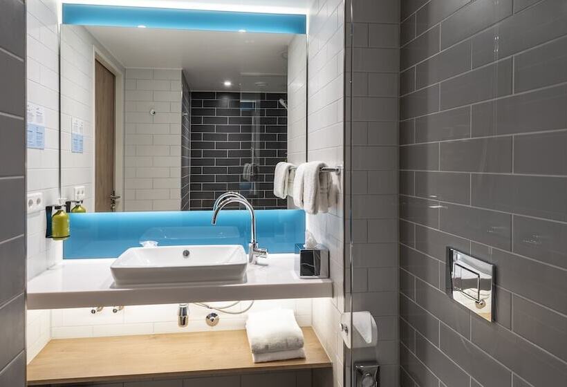 Номер Стандарт, Holiday Inn Express   Krefeld   Dusseldorf, An Ihg