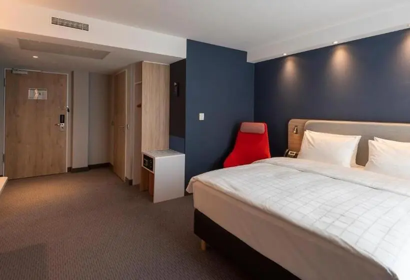 Standard-invahuone, Holiday Inn Express   Krefeld   Dusseldorf, An Ihg