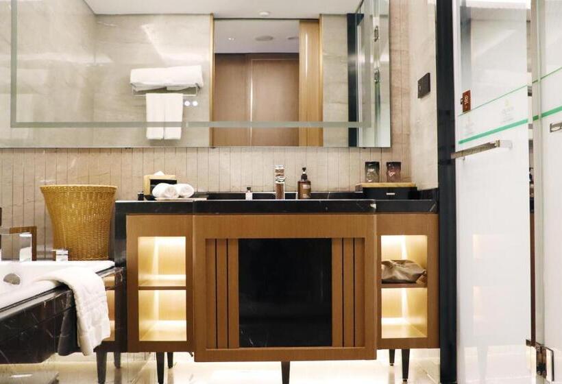 סוויטה דלוקס, La Quinta By Wyndham Weifang South