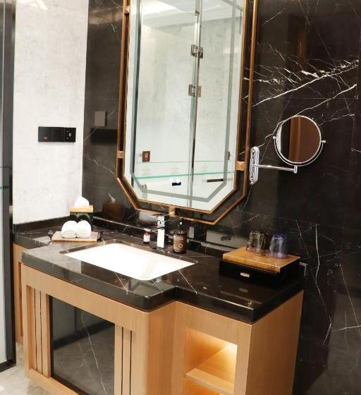 Номер Executive Вид на Сад, La Quinta By Wyndham Weifang South