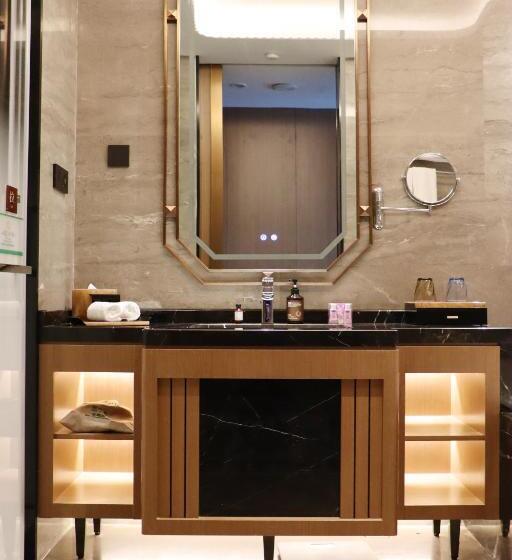 חדר סופריור נוף לגינה, La Quinta By Wyndham Weifang South