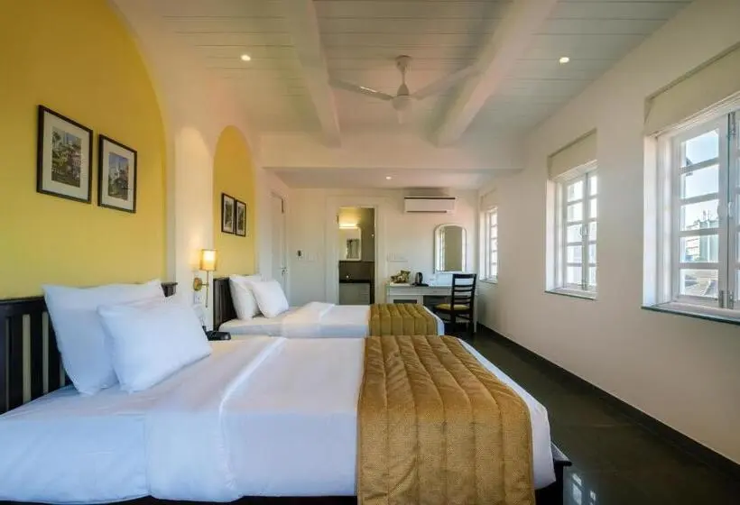 Superior Room City View, O Pierre
