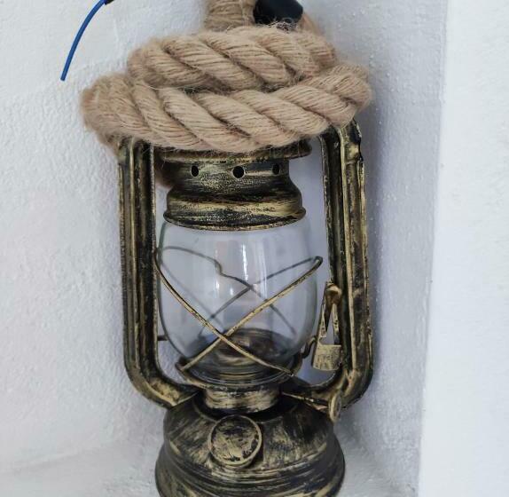 スタンダードルーム, Ograda Bunicilor