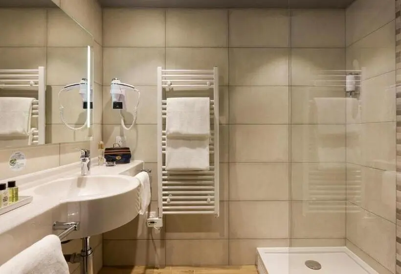 Standard-huone, Hôtel Roi Soleil Prestige Plaisir St Quentin