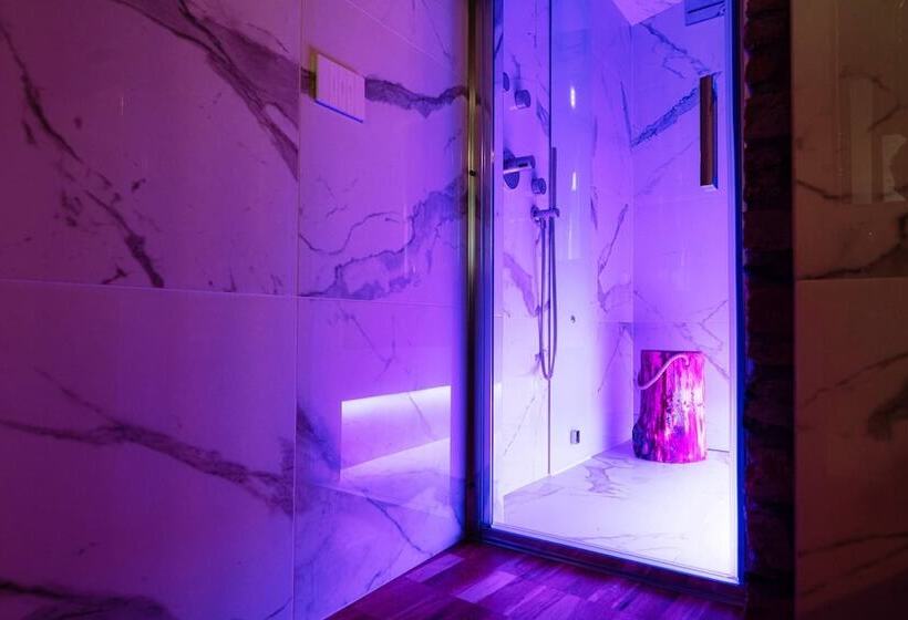 سوییت سوپریور, Aurum   Como Luxury Suites