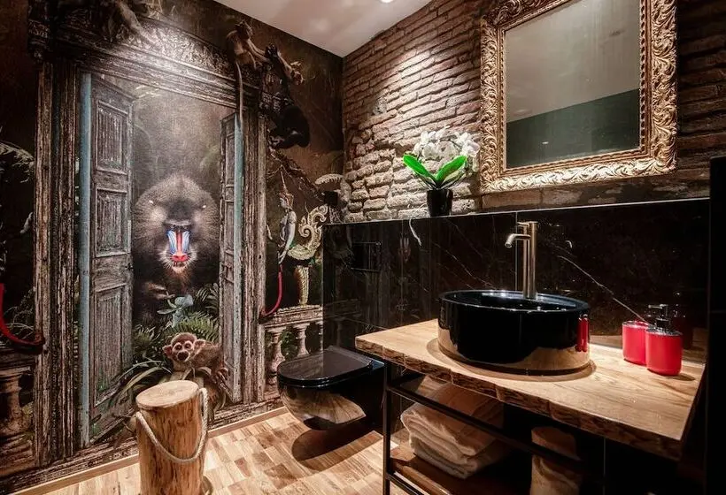 سوییت لوکس, Aurum   Como Luxury Suites