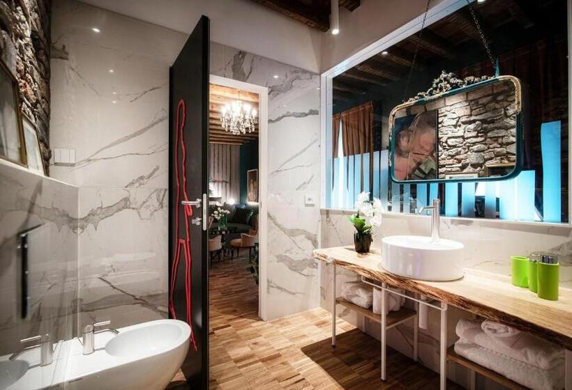 سوییت سوپریور, Aurum   Como Luxury Suites
