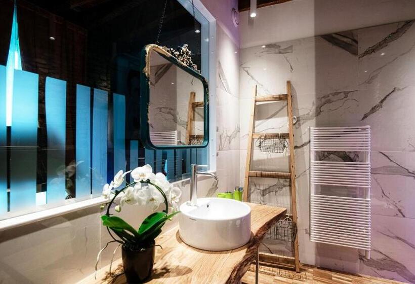 سوییت سوپریور, Aurum   Como Luxury Suites