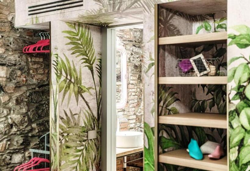 اتاق استاندارد با تخت بزرگ, Aurum   Como Luxury Suites