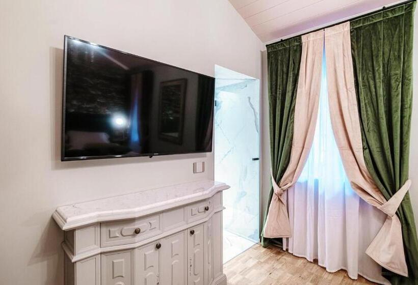 اتاق استاندارد با تخت بزرگ, Aurum   Como Luxury Suites