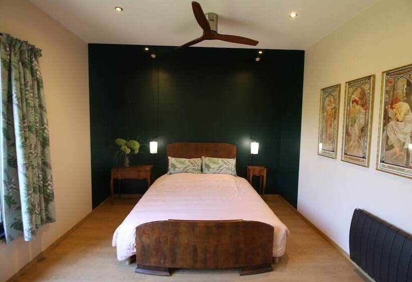 غرفة سوبيريور, Clos Des Poulies