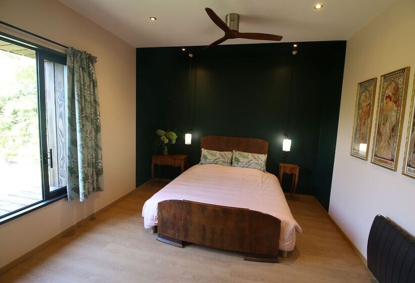 غرفة سوبيريور, Clos Des Poulies