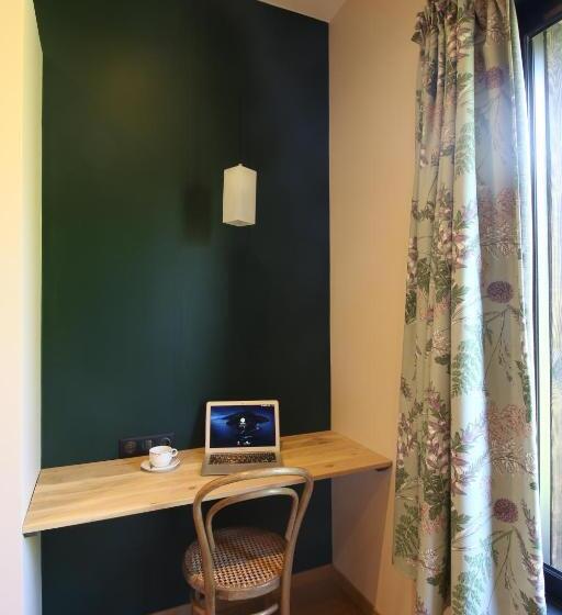 غرفة سوبيريور سرير كينج, Clos Des Poulies