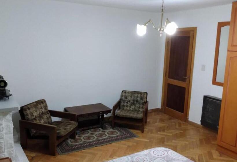 Номер Стандарт, Hospedaje Amilcar