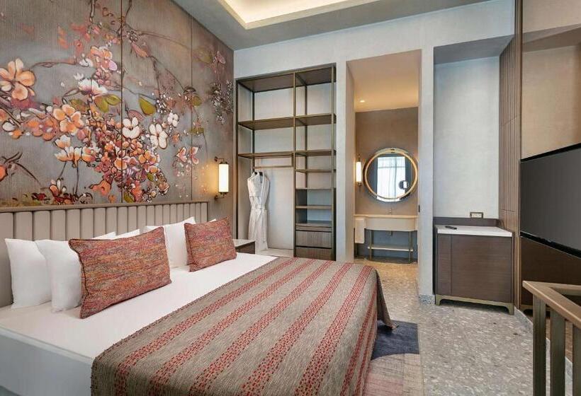 Superior swim-up room, Cullinan Belek