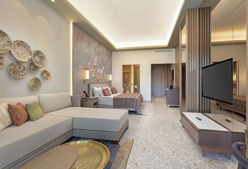 Superior swim-up room, Cullinan Belek