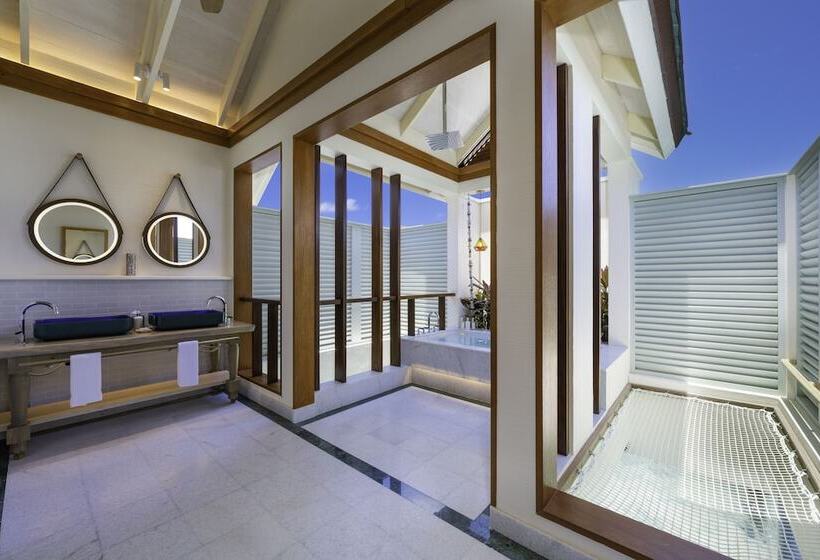 ویلای یک اتاق خوابه با استخر شنا, Oblu Select Lobigili  Premium Allinclusive With Free Transfers