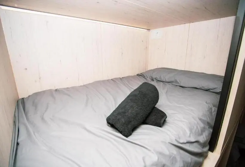 Bed in een Gedeelde Kamer, Sierra Nevada Hostel