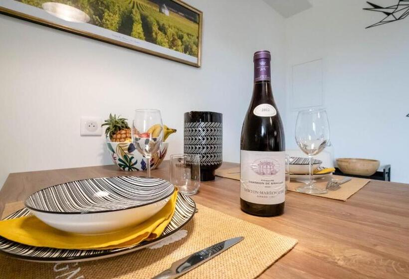 マウンテンビュースタンダードルーム, Villa Fémina