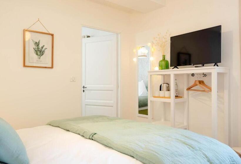 스탠다드 트리플 룸, Villa Fémina