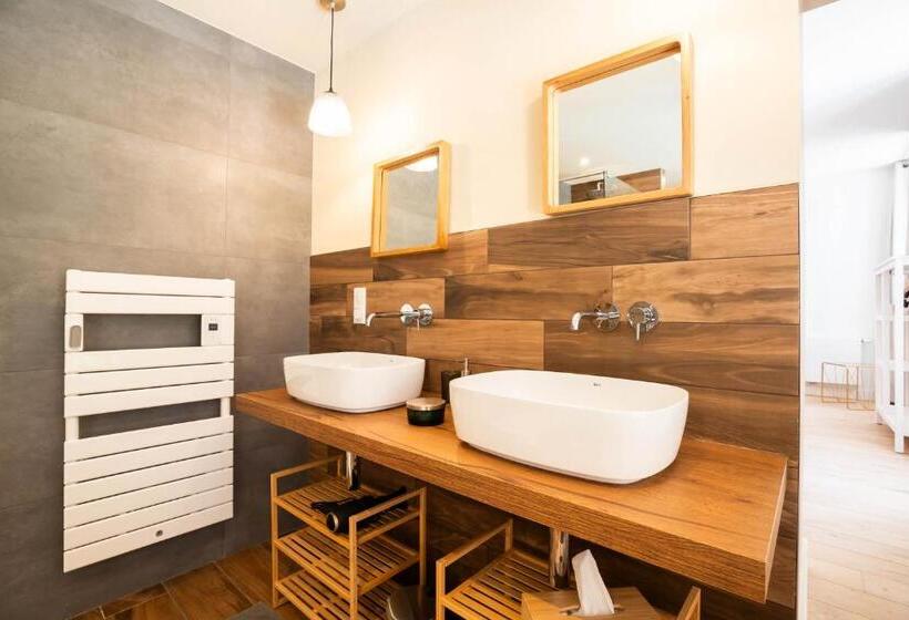 デラックスルーム, Villa Fémina