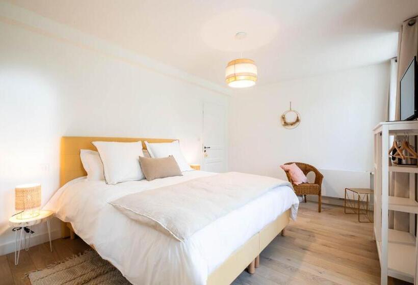 Deluxe-huone, Villa Fémina