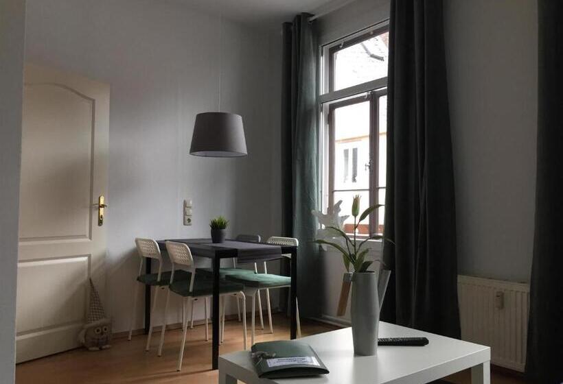 דירת חדר, Gartenlaube Marburg