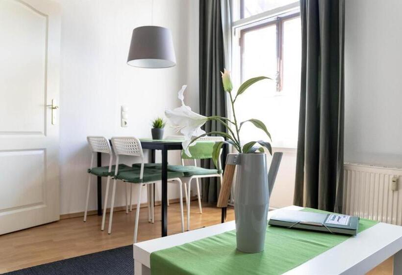 דירת חדר, Gartenlaube Marburg