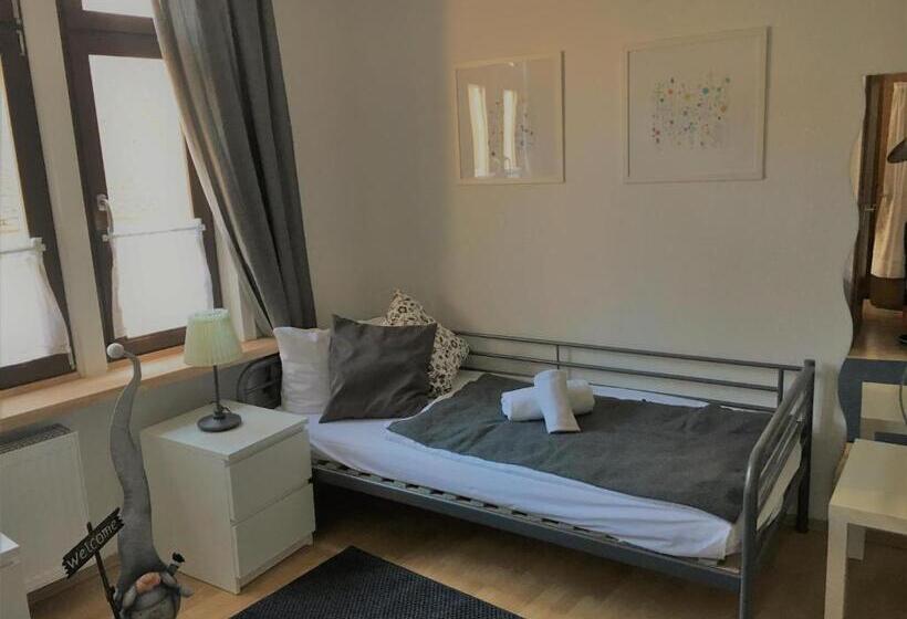 דירת חדר, Gartenlaube Marburg