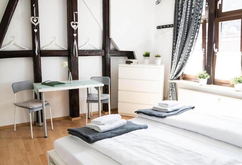 חדר סטנדרט חדר אמבטיה משותף, Gartenlaube Marburg