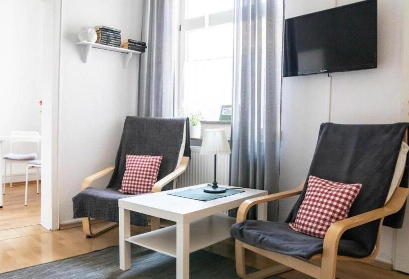 דירת חדר, Gartenlaube Marburg