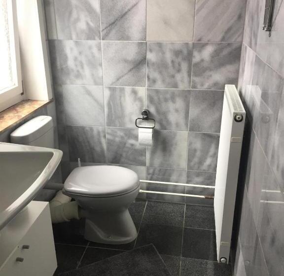 דירת חדר, Gartenlaube Marburg