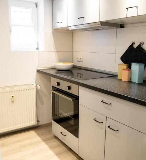 דירת חדר, Gartenlaube Marburg