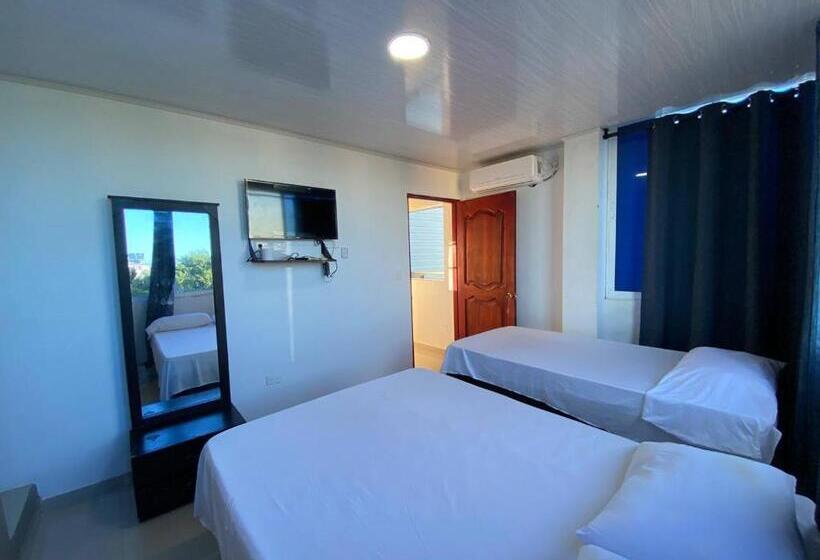 اتاق استاندارد سه نفره, Posada Shalain