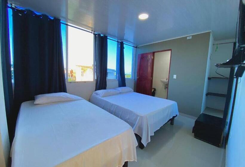 اتاق استاندارد سه نفره, Posada Shalain