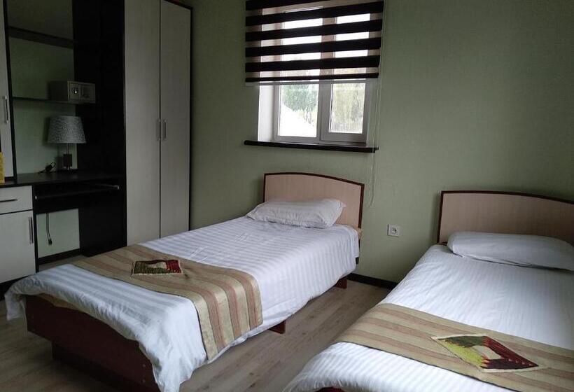 اتاق استاندارد, Talants Guest House