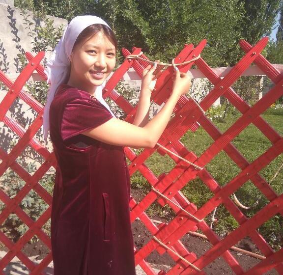 چادر با خدمات رفاهی استاندارد, Talants Guest House